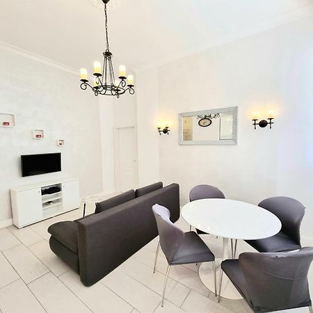 Lux Apartment Near Bridge Zadar Buitenkant foto